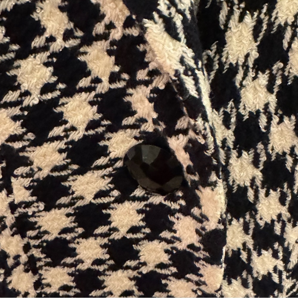 Lily & Taylor Black & Cream Houndstooth Wool Blazer – Made in USA – Size 16 - Picture 2 of 10